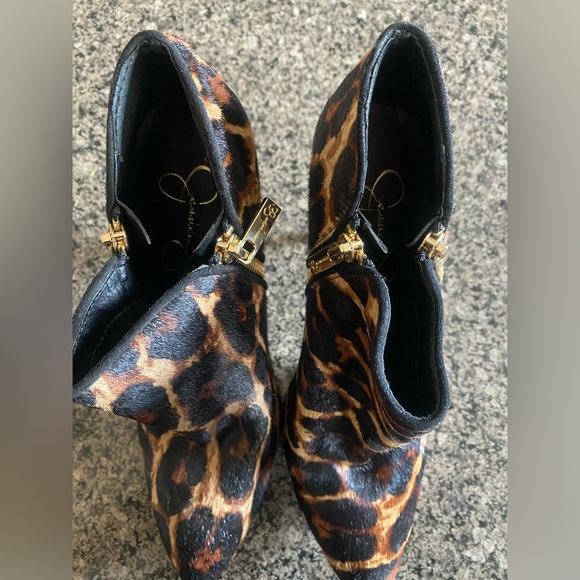 ‼️JESSICA SIMPSON ANKLE BOOT HEELS‼️ - Picture 2 of 8